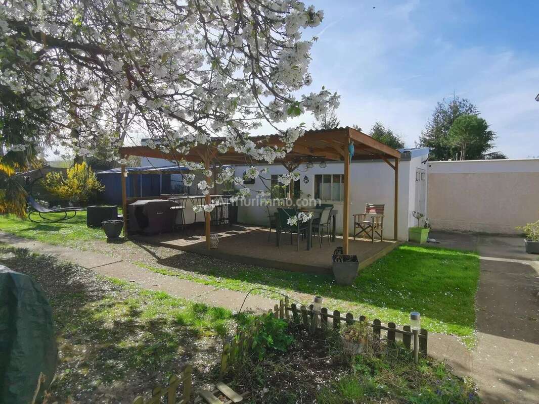 Maison à VILLENEUVE-SAINT-GEORGES