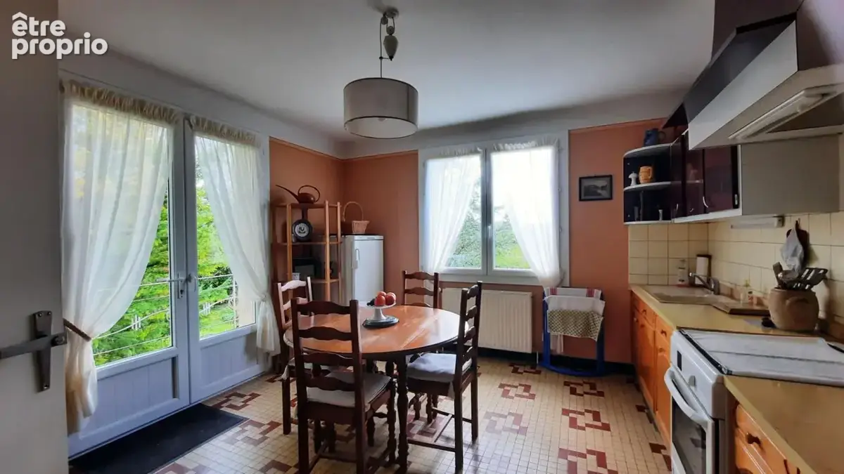 Maison 111m2 sur sous-sol complet 4 chambres Jonzac (17500) - photo 3