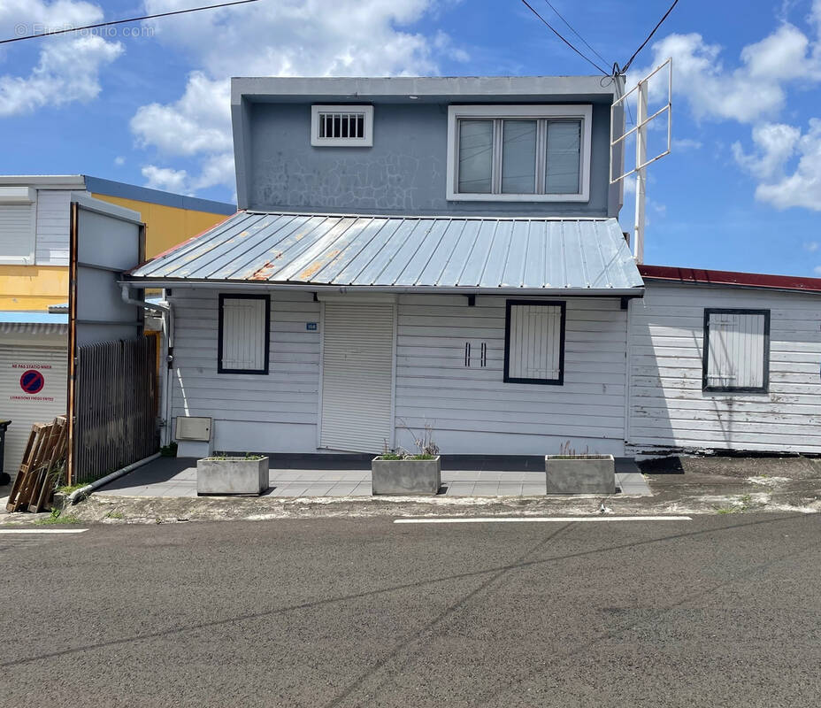 Commerce à FORT-DE-FRANCE