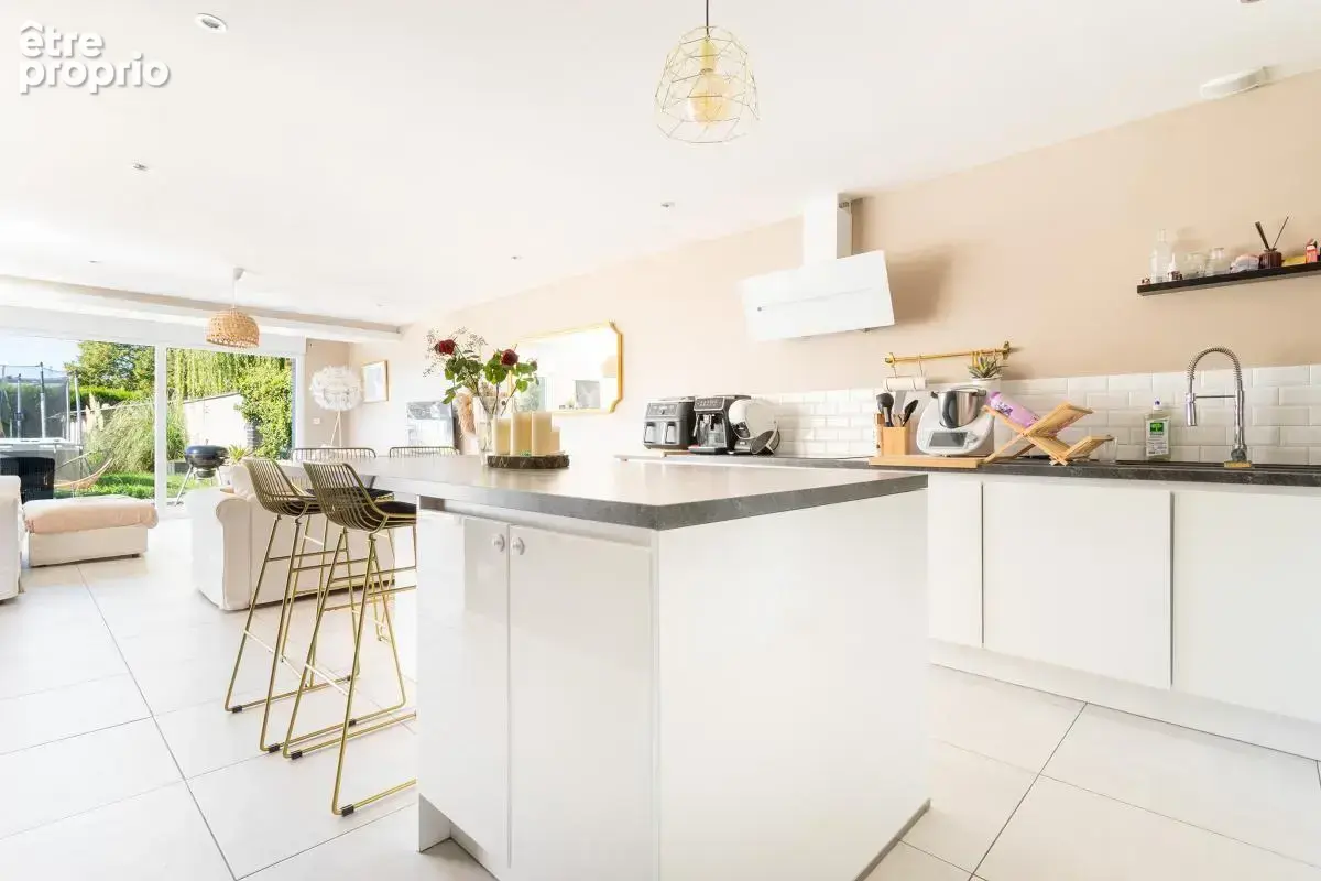 Maison 7 pièces 177 m² à vendre à Santes (59211) - photo 4