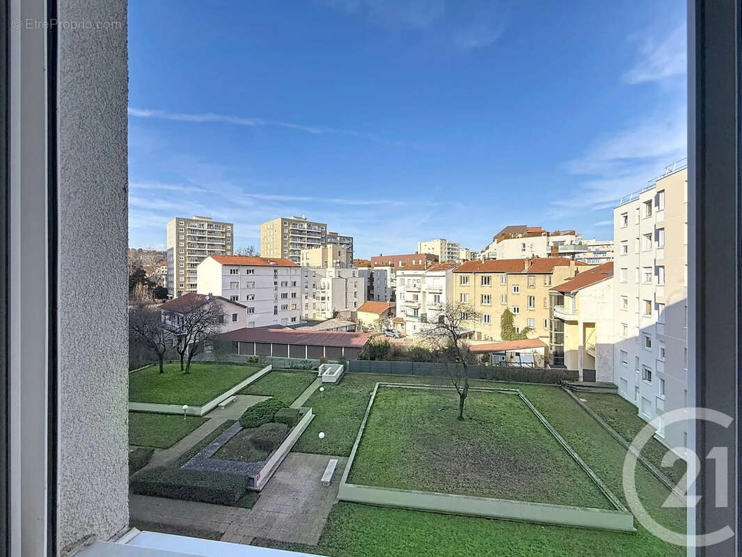 Appartement à LYON-7E