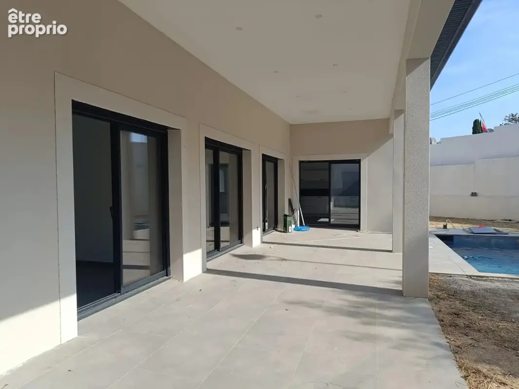 Montelimar 26200 - maison contemporaine de plain-pied - 137 m² - terrain 730 m² - 3 chambres - piscine - garage - photo 3