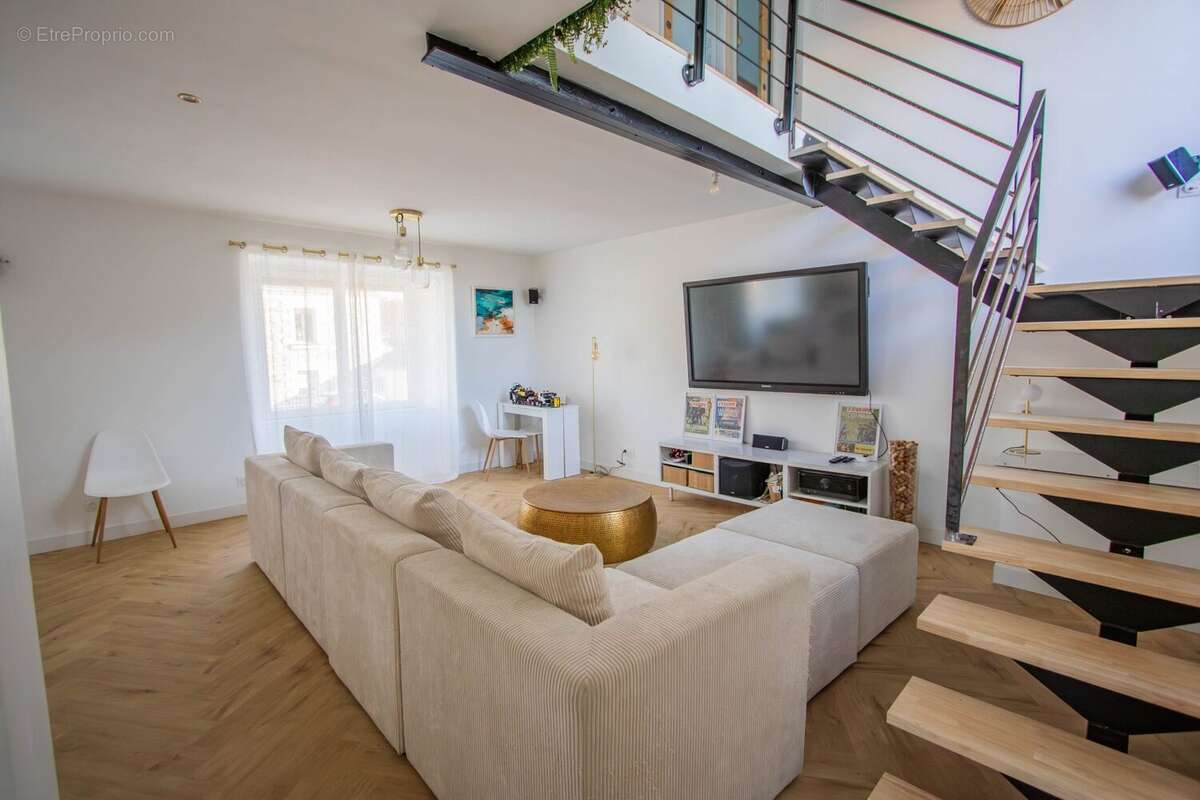 Appartement à MURS-ERIGNE