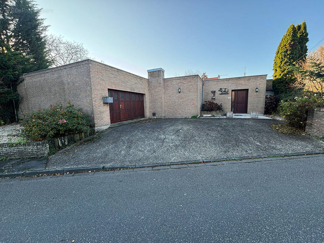 Maison à SAINT-SAULVE