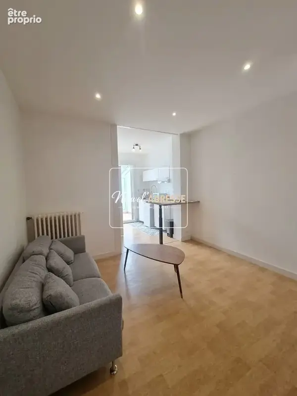 Appartement à FOUGERES