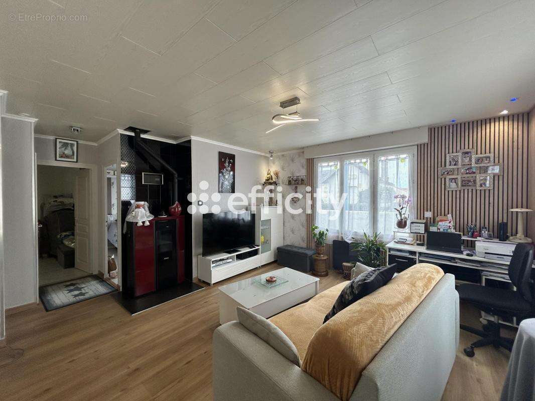 Maison à BEAUVOIR-SUR-MER