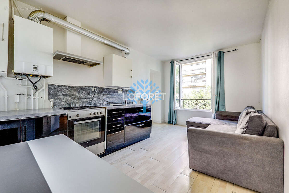 Appartement à PARIS-20E