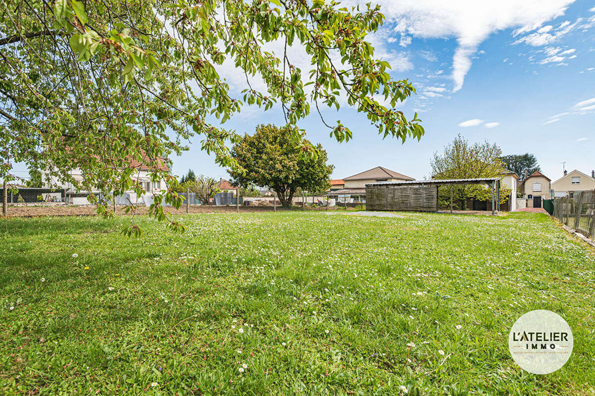 Maison à ANIZY-LE-CHATEAU