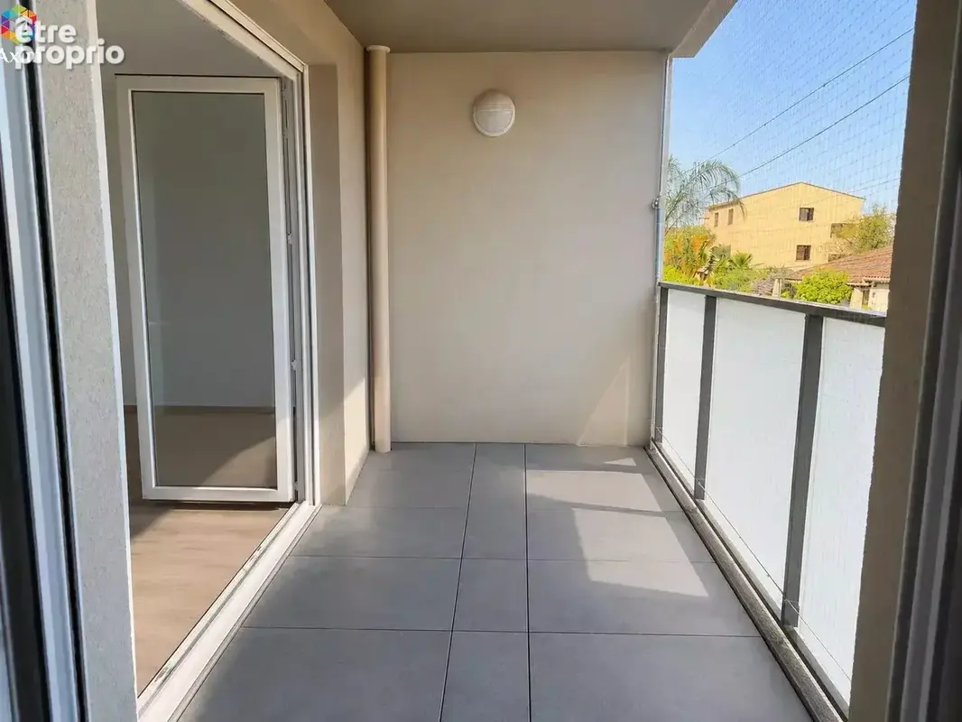 Appartement 2 pièces 40 m² à vendre à Frejus (83600) - photo 2