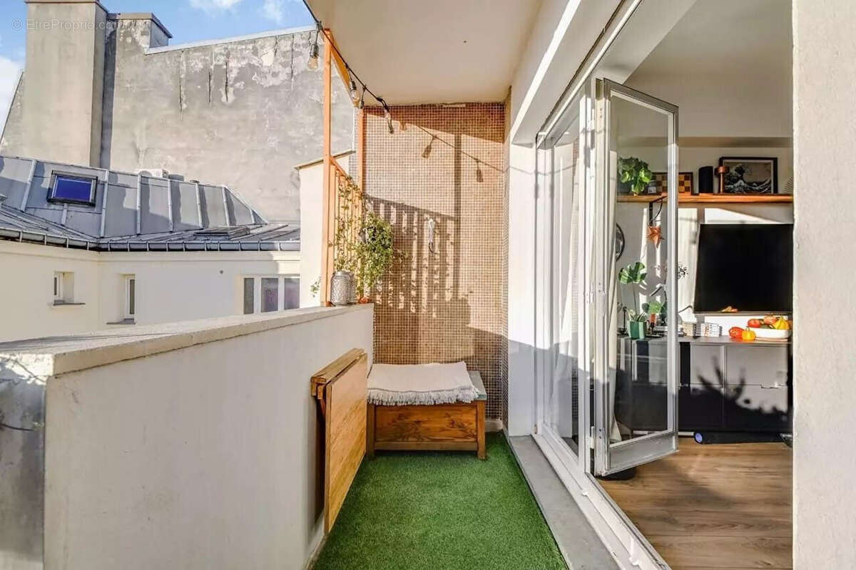 Appartement à PARIS-17E