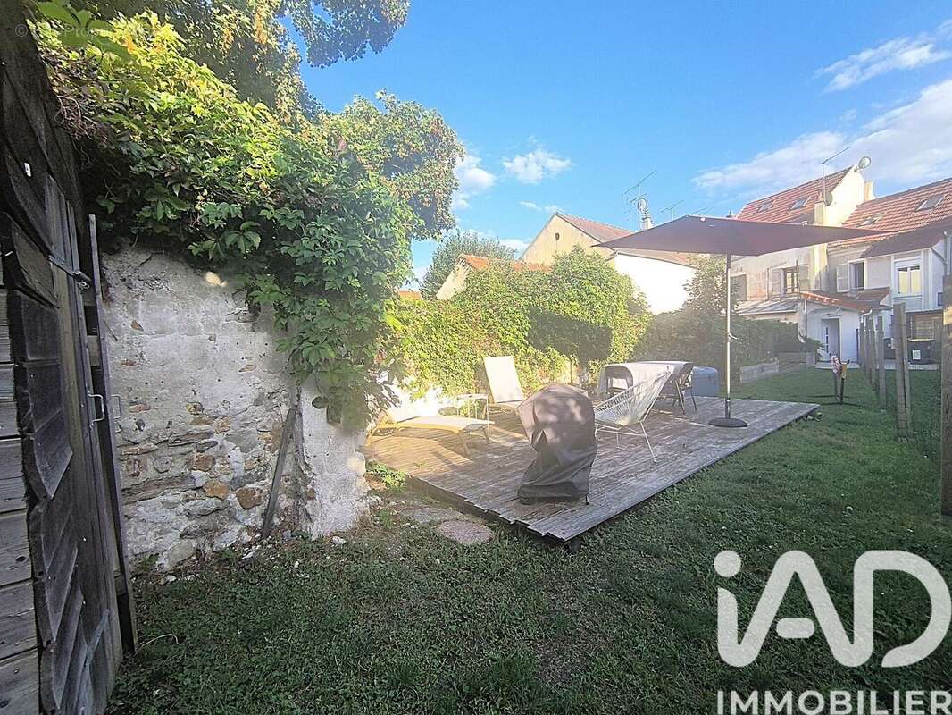 Photo 3 - Appartement à COUILLY-PONT-AUX-DAMES