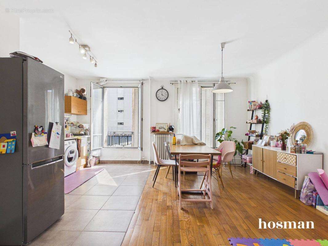 Appartement à PARIS-11E