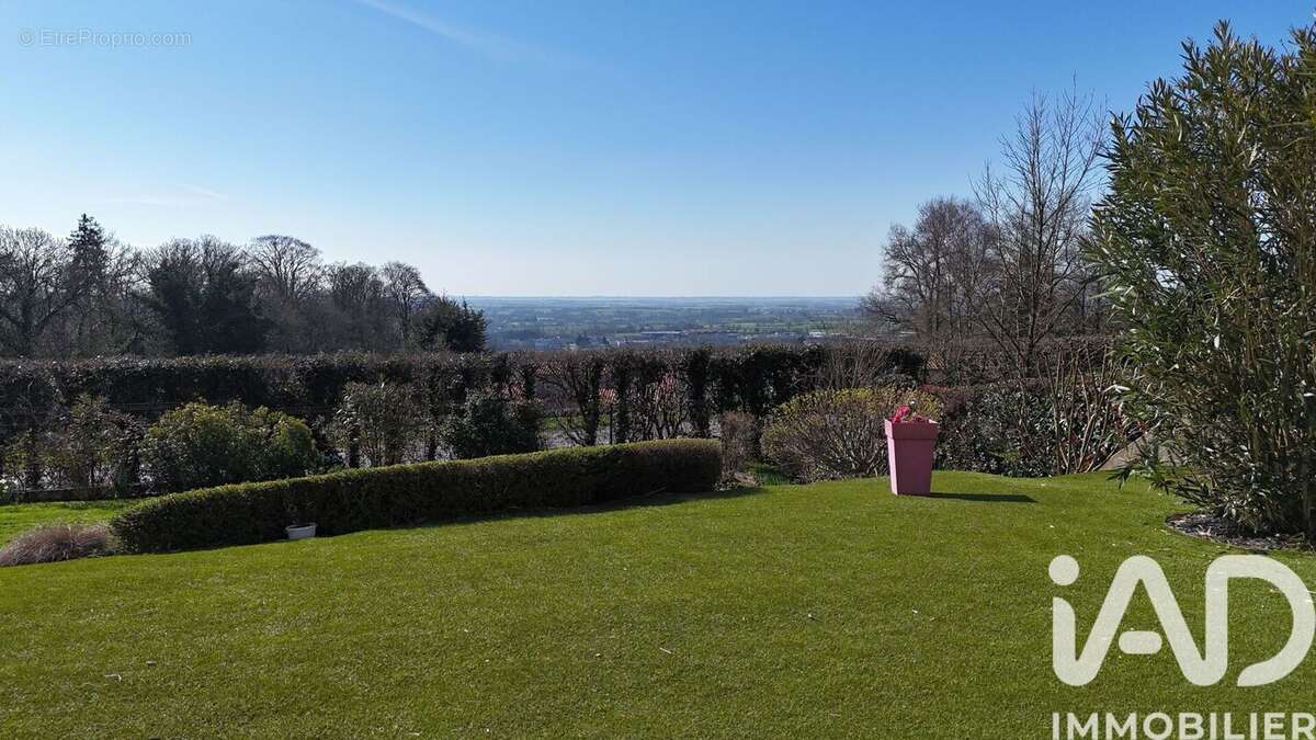 Photo 2 - Maison à POUZAUGES