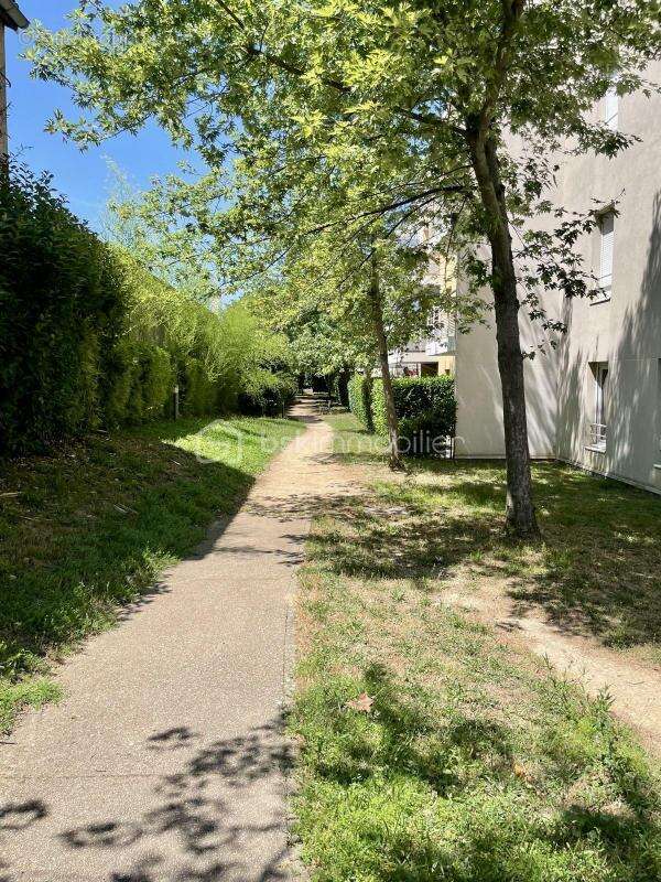 Appartement à VENISSIEUX