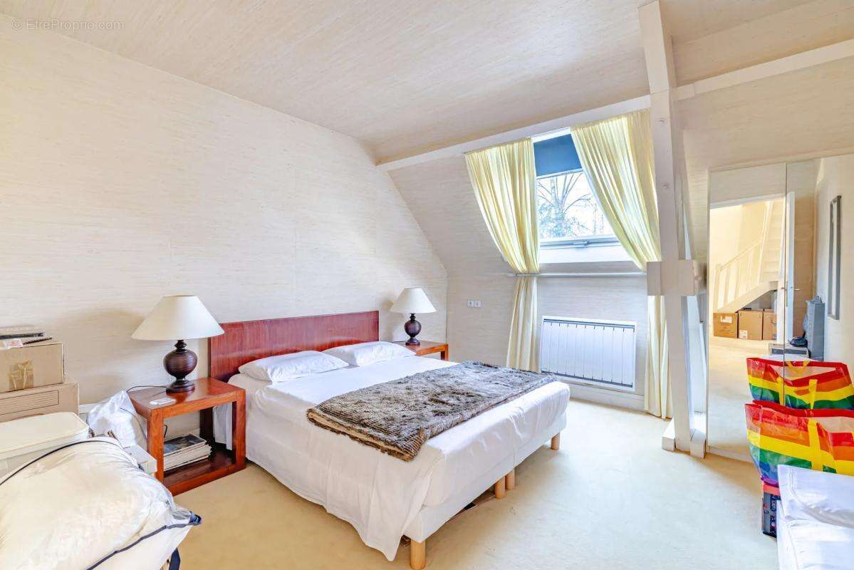 Appartement à JOUY-EN-JOSAS