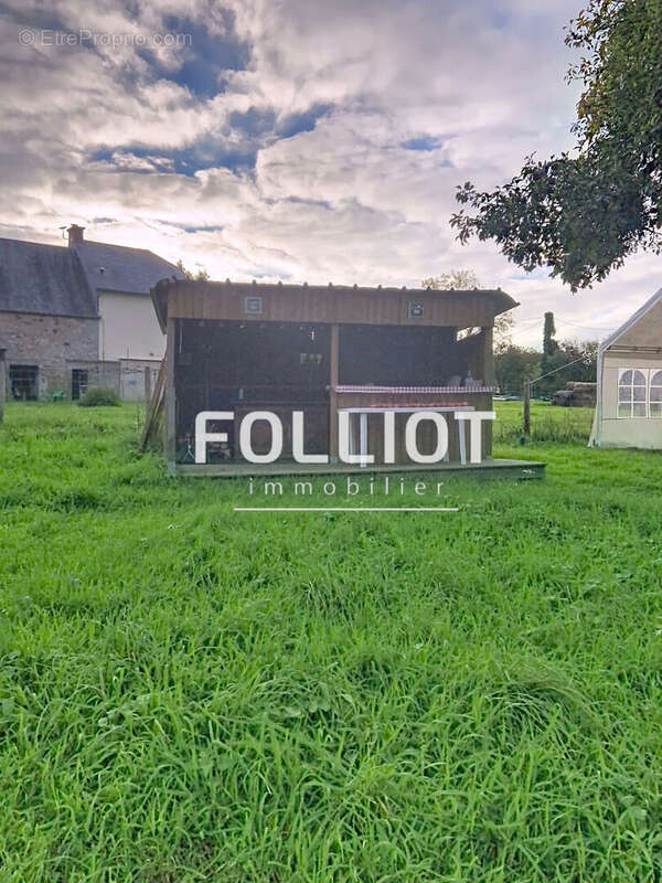 Maison à LA COLOMBE