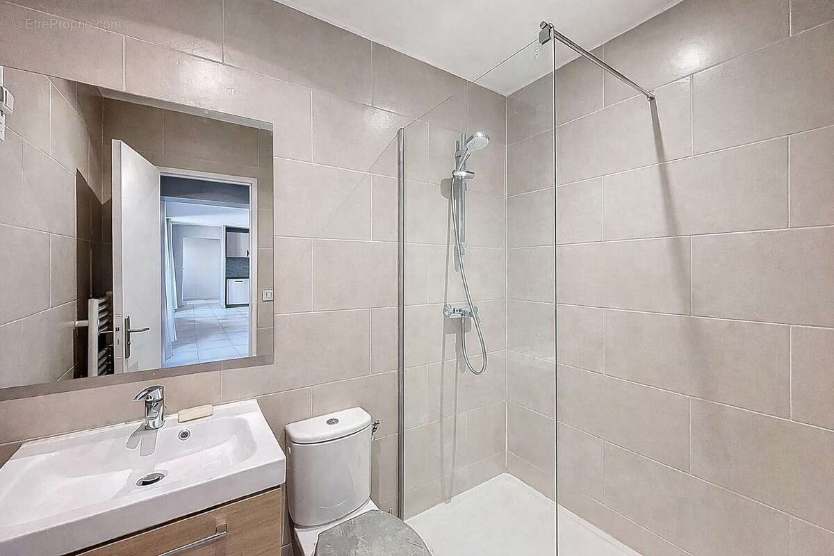Appartement à MAISONS-ALFORT