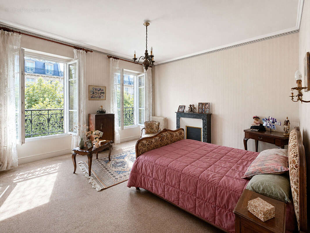 Maison spacieuse de 8 pièces à vendre à Sartilly Baie Bocage - Rare sur le marché ! - photo 7