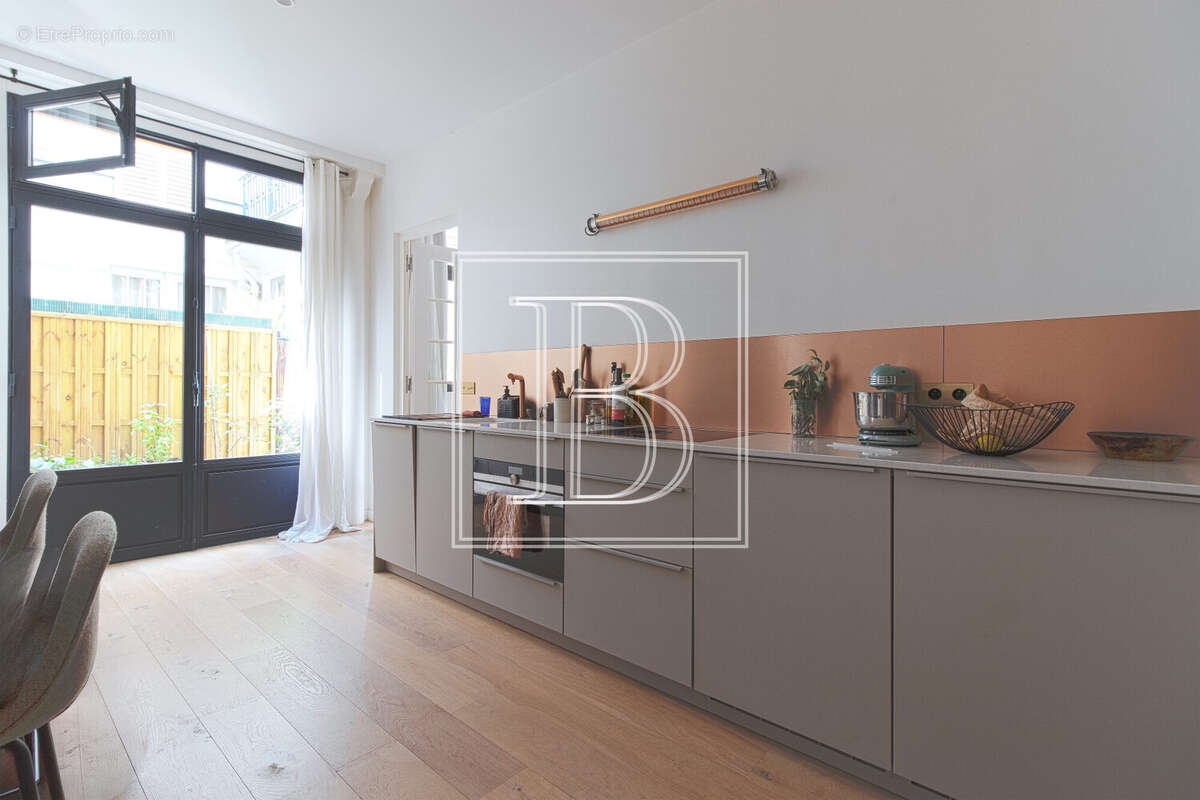 Appartement 58 m² à Paris-4e  - photo 6
