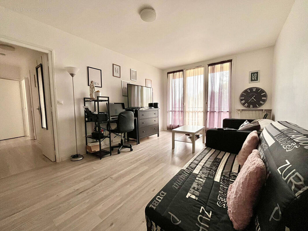 Appartement à RIS-ORANGIS