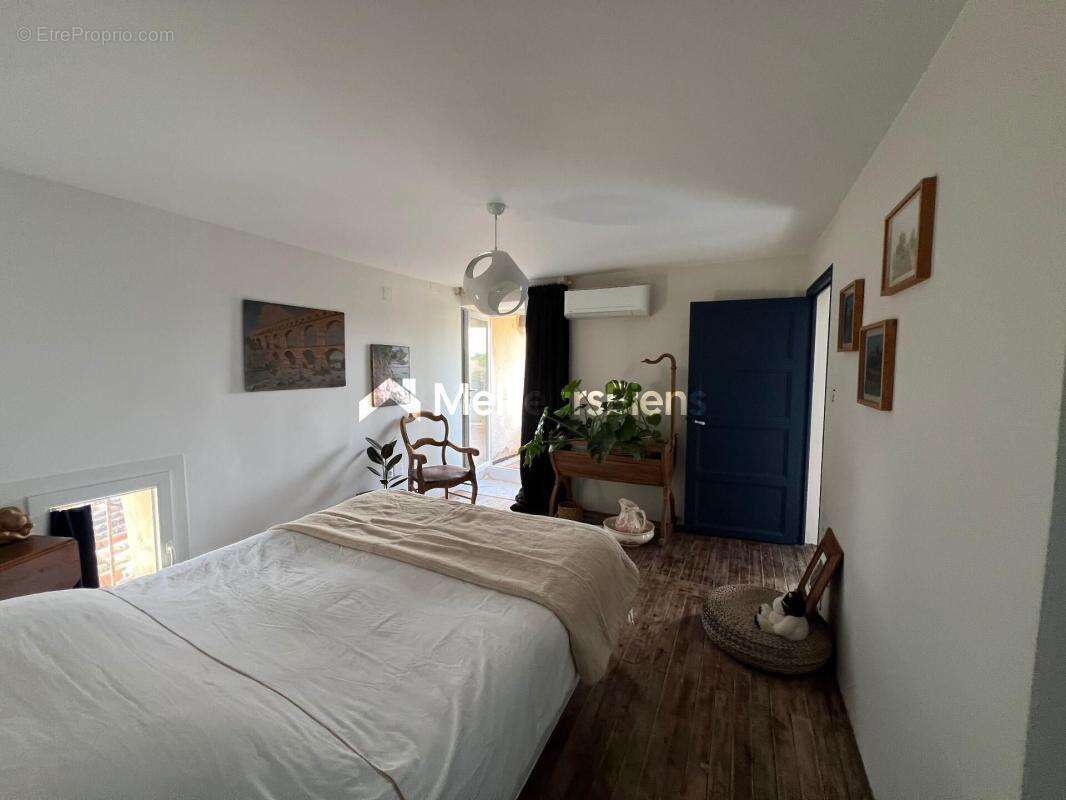 Maison à SAINT-JEAN-DE-SERRES