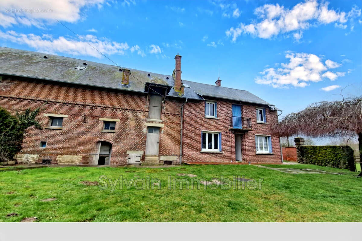 Maison à SAINT-GERMER-DE-FLY