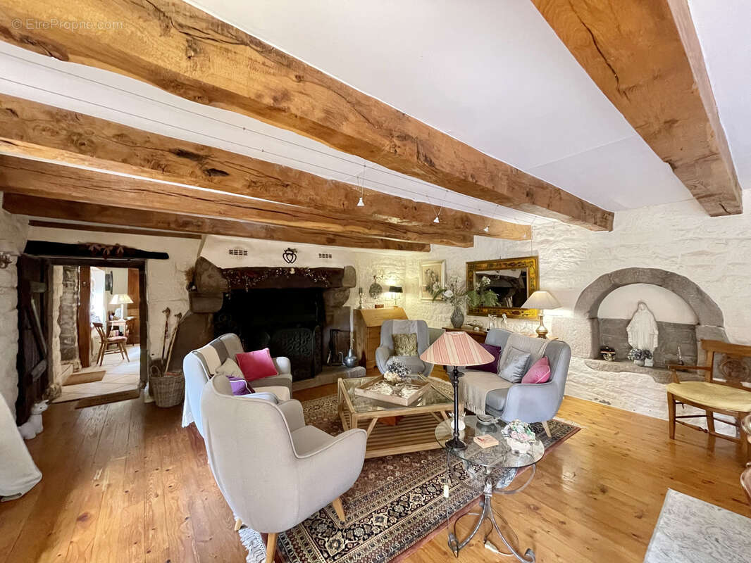 Maison à GUERN