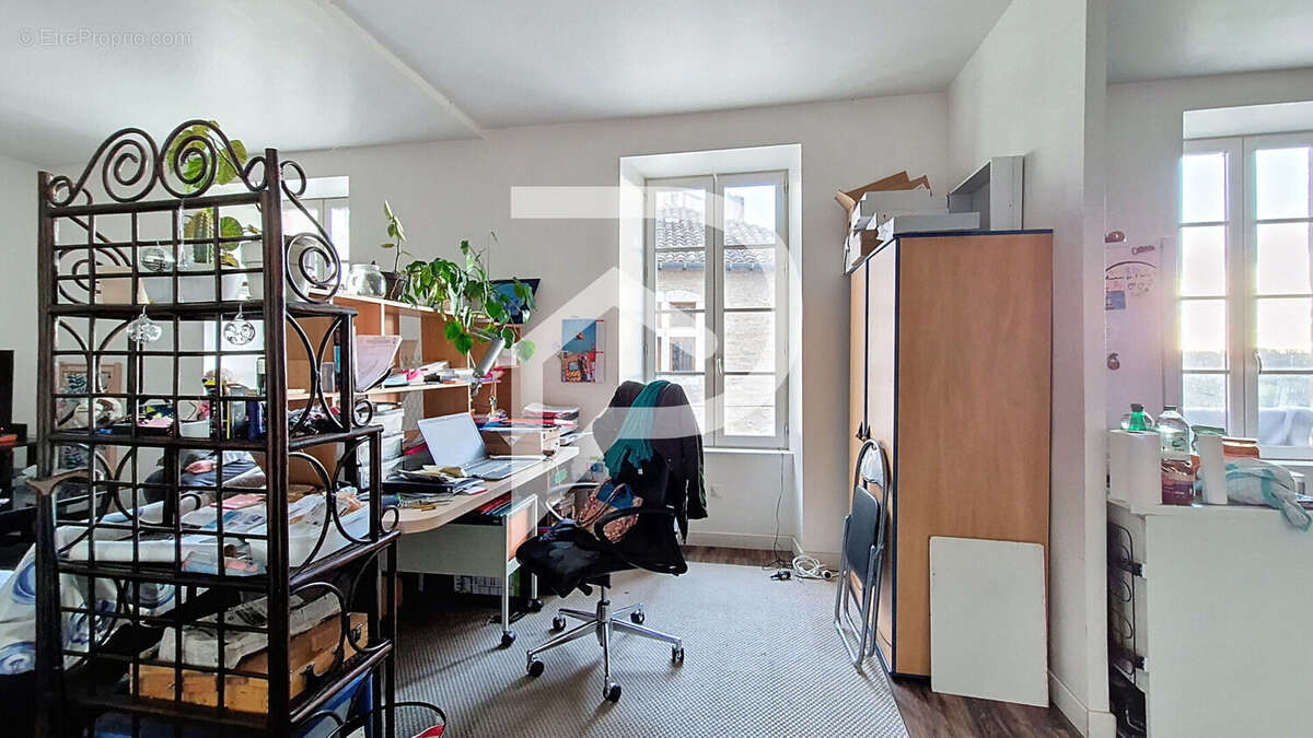 Appartement à CORDES-SUR-CIEL