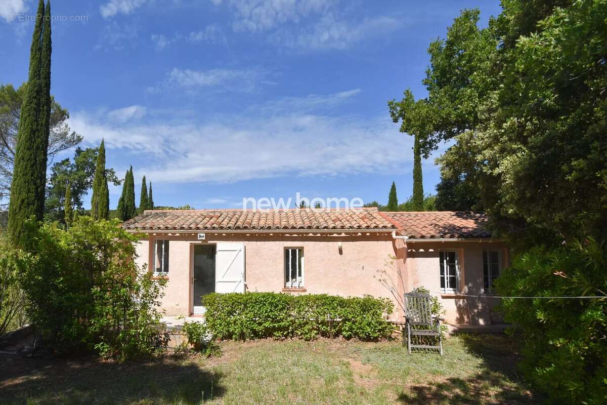 Maison à LORGUES