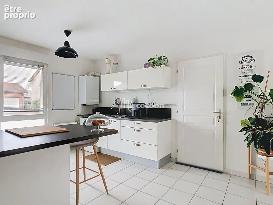 Maison - T4 - 85 m² - photo 9