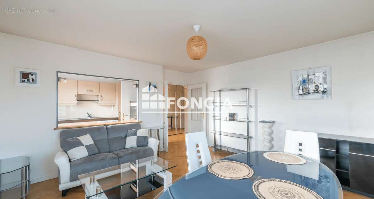 Appartement à CHATENAY-MALABRY