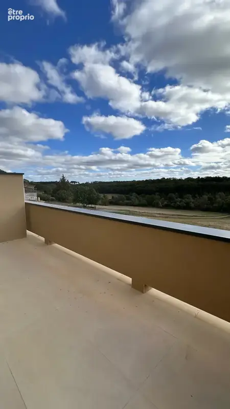 Appartement T2 de standing + TERRASSE et 2 parkings souterrains - photo 1