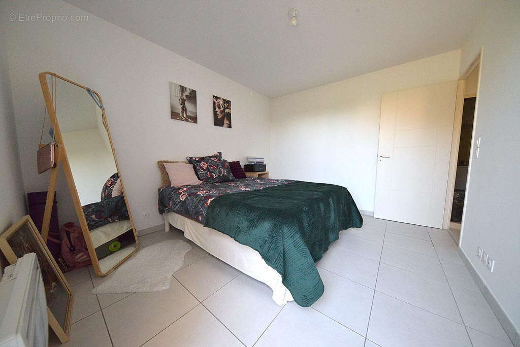 Appartement à PUGET-SUR-ARGENS