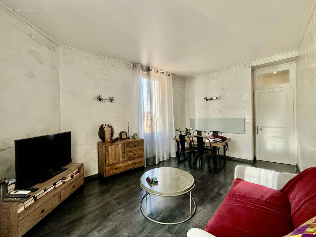 Appartement à BEAUSOLEIL