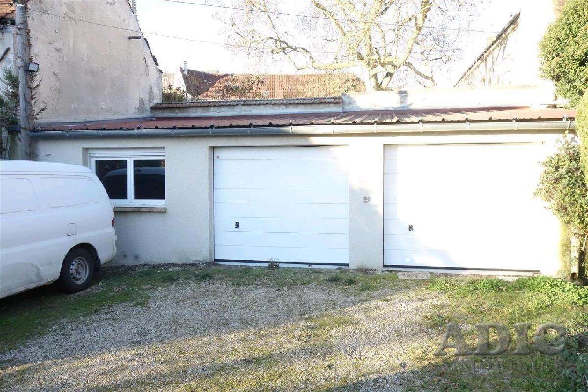 Maison à DAMMARTIN-EN-GOELE