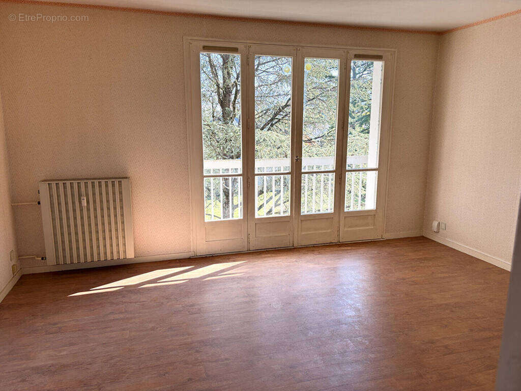 Appartement à CHATEAUROUX
