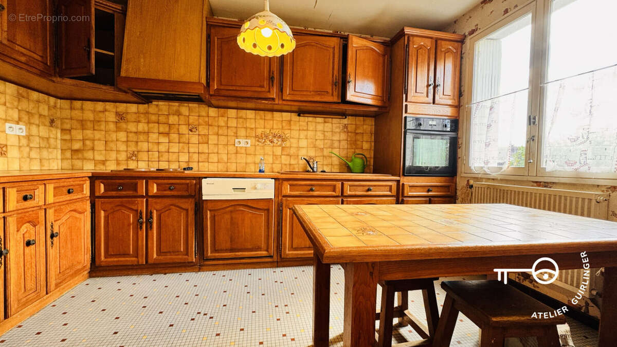À Chaumont-sur-Tharonne ? Maison familiale sur sous-sol, au coeur d'une impasse ! - photo 4