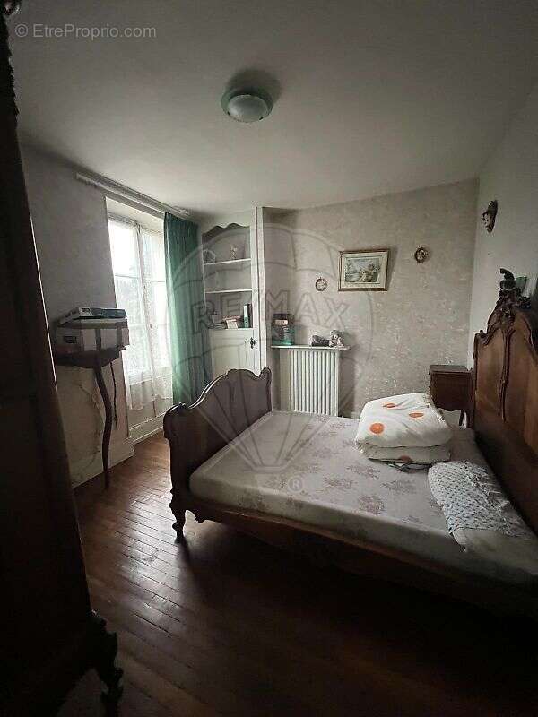 Maison à MONTEREAU-FAULT-YONNE