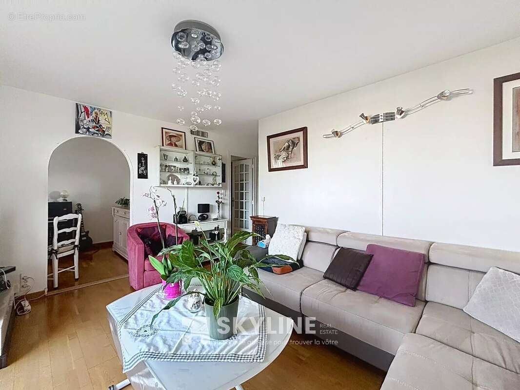 Appartement 69 m² à Marseille-15e  - photo 2