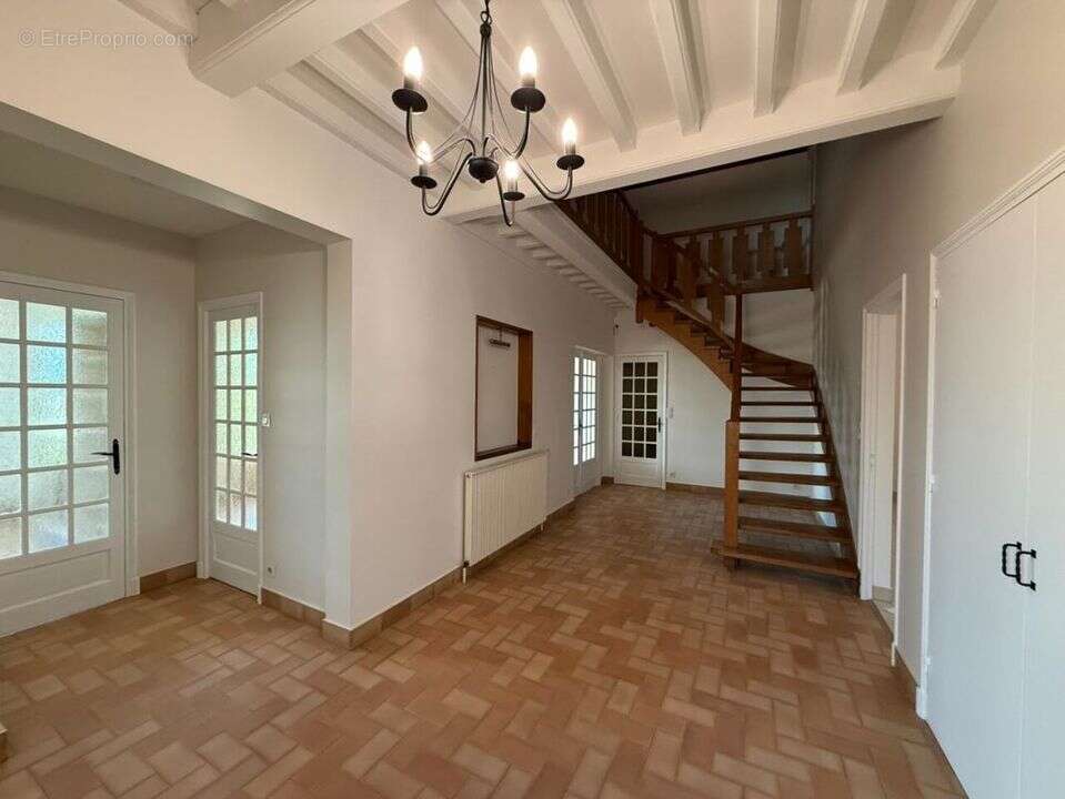 Maison à MOURS-SAINT-EUSEBE