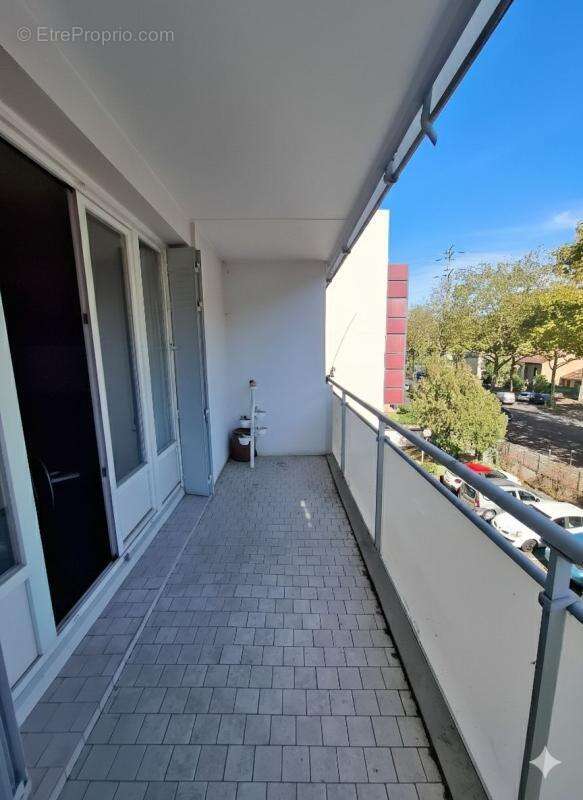 Appartement à VENISSIEUX