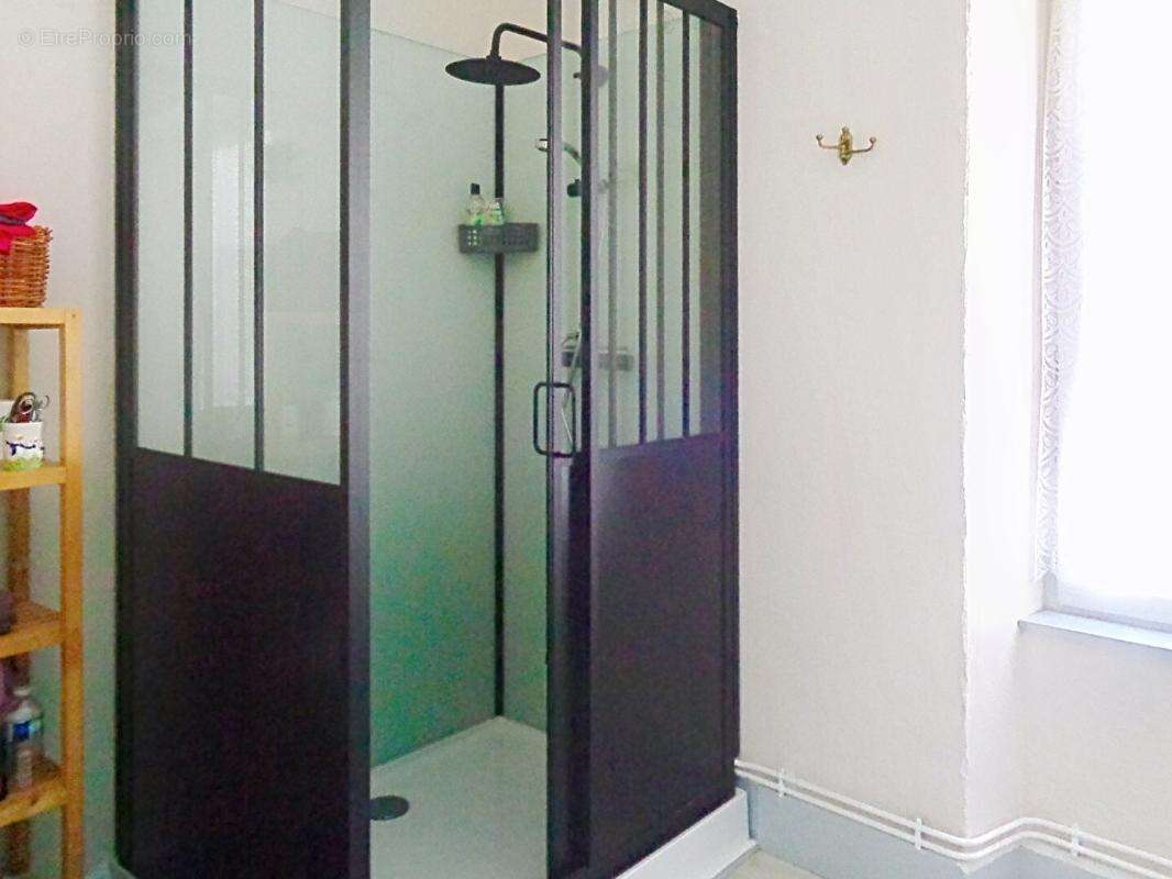 Saint Bonnet Laval(48), maison de 200 m2, 6 chambres avec 1866 m2 de terrain - photo 11