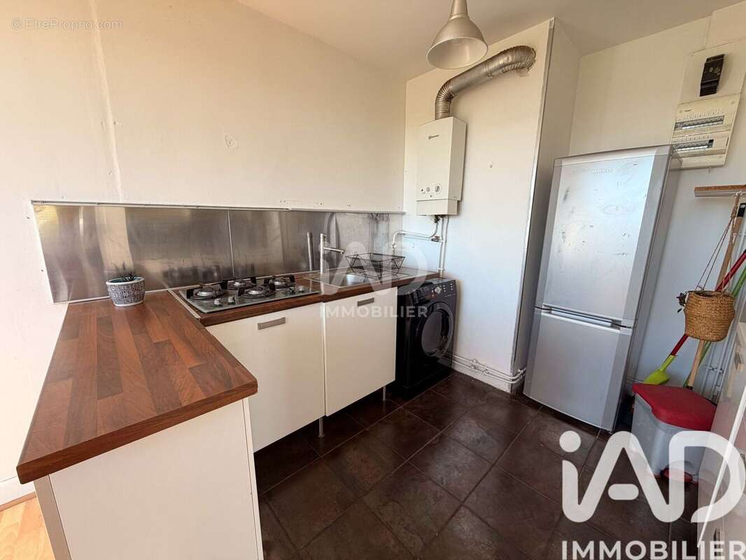 Photo 7 - Appartement à SAVIGNY-SUR-ORGE