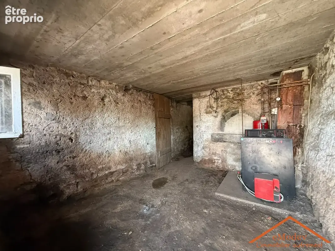 Maison 110 m² à Arches  - photo 5