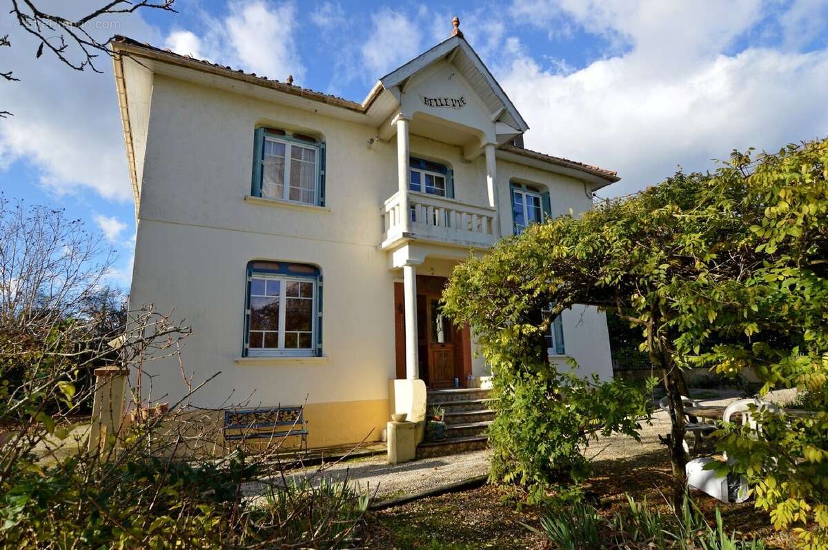 Maison à LOUBES-BERNAC