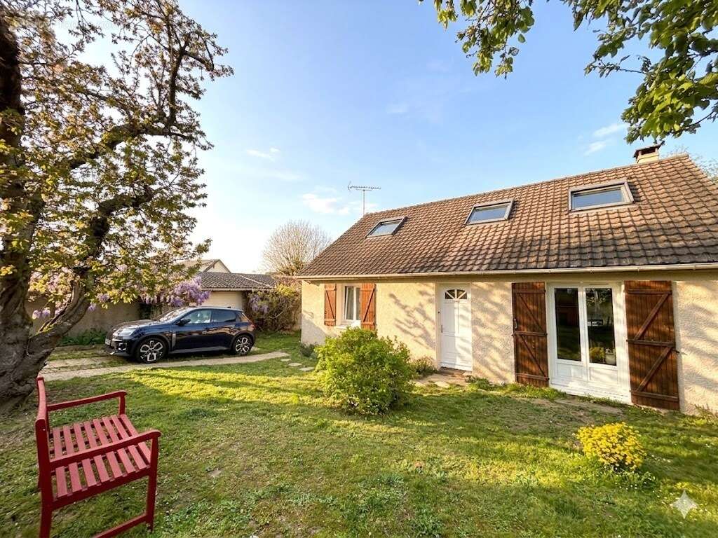 Maison à ROSNY-SUR-SEINE