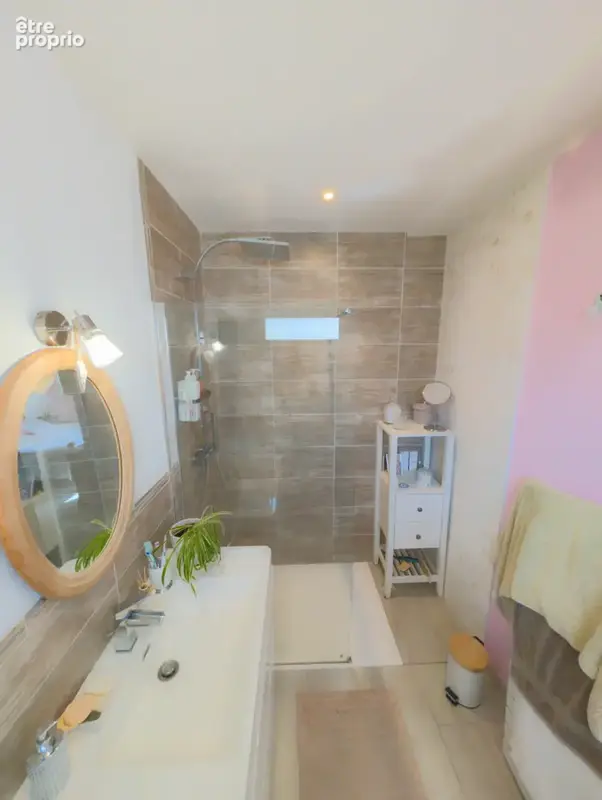 Entraigues-sur-la-sorgue   maison de plain-pied avec piscine - photo 5
