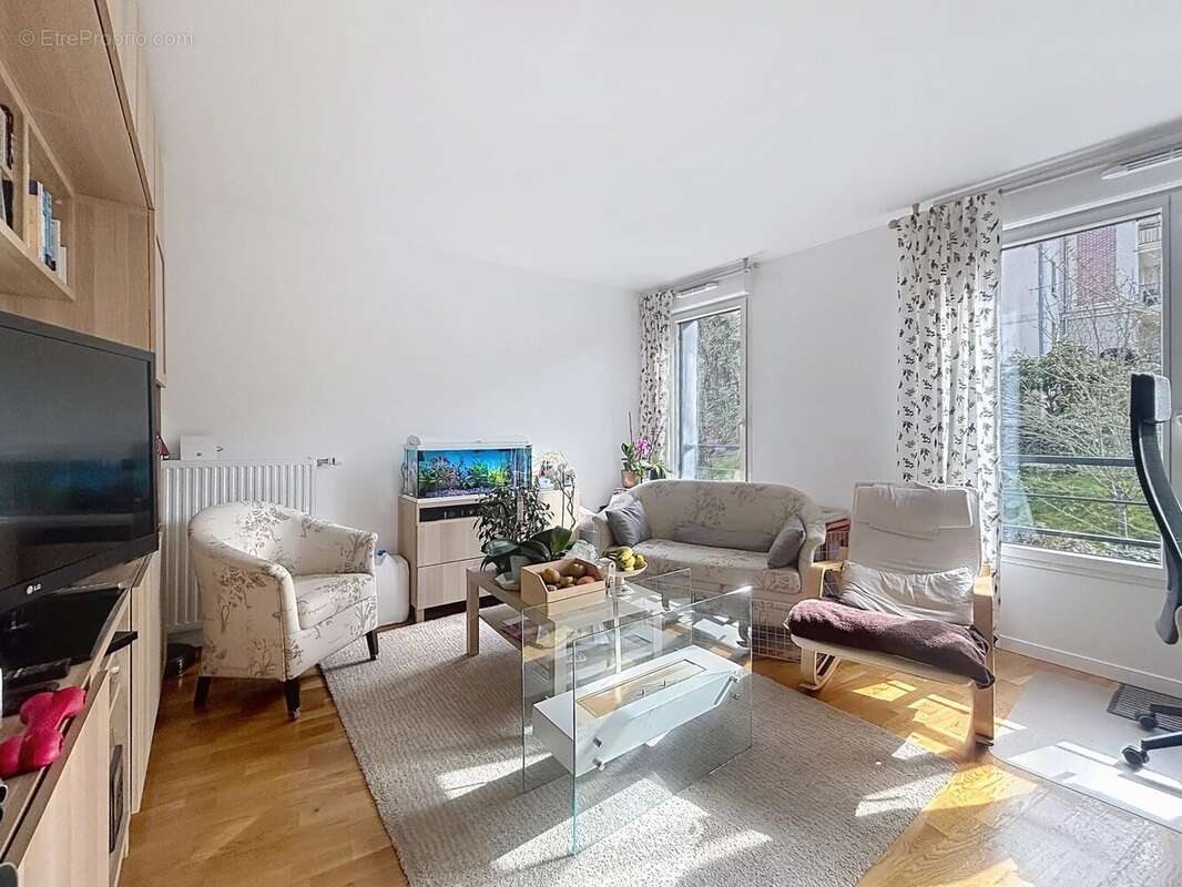 Appartement à SAINT-CYR-L'ECOLE