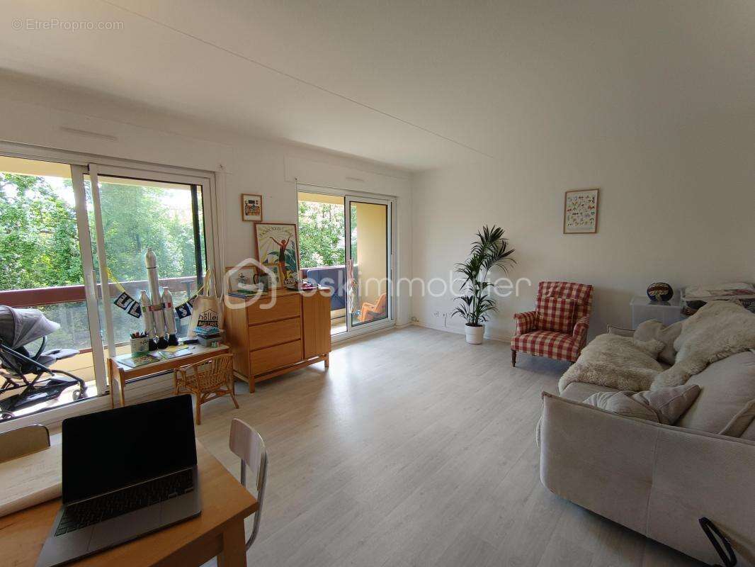 Appartement à TALENCE