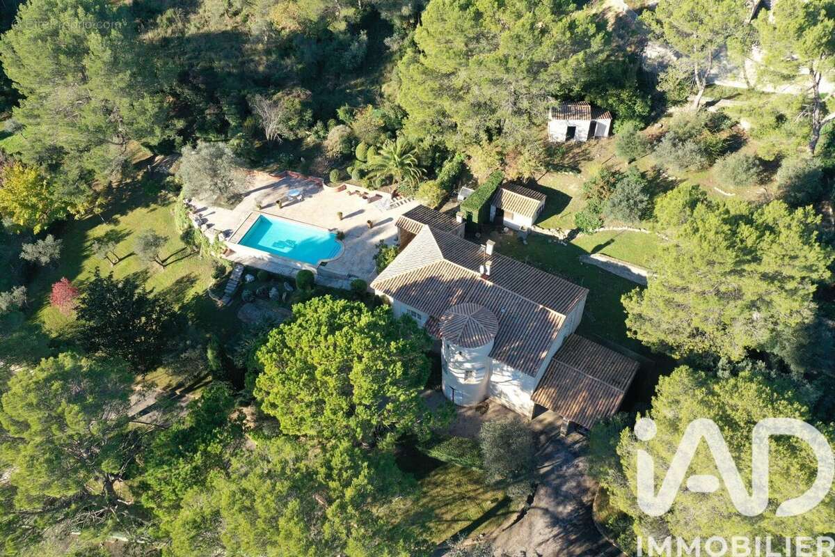 Photo 3 - Maison à NIMES